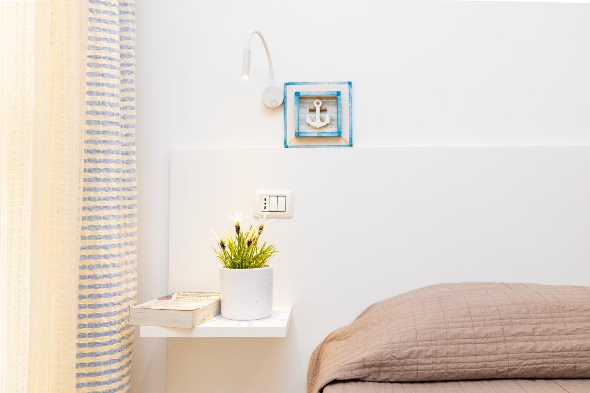 Aria Di Mare Vieste - Luxury Apartments By The Sea Exteriör bild