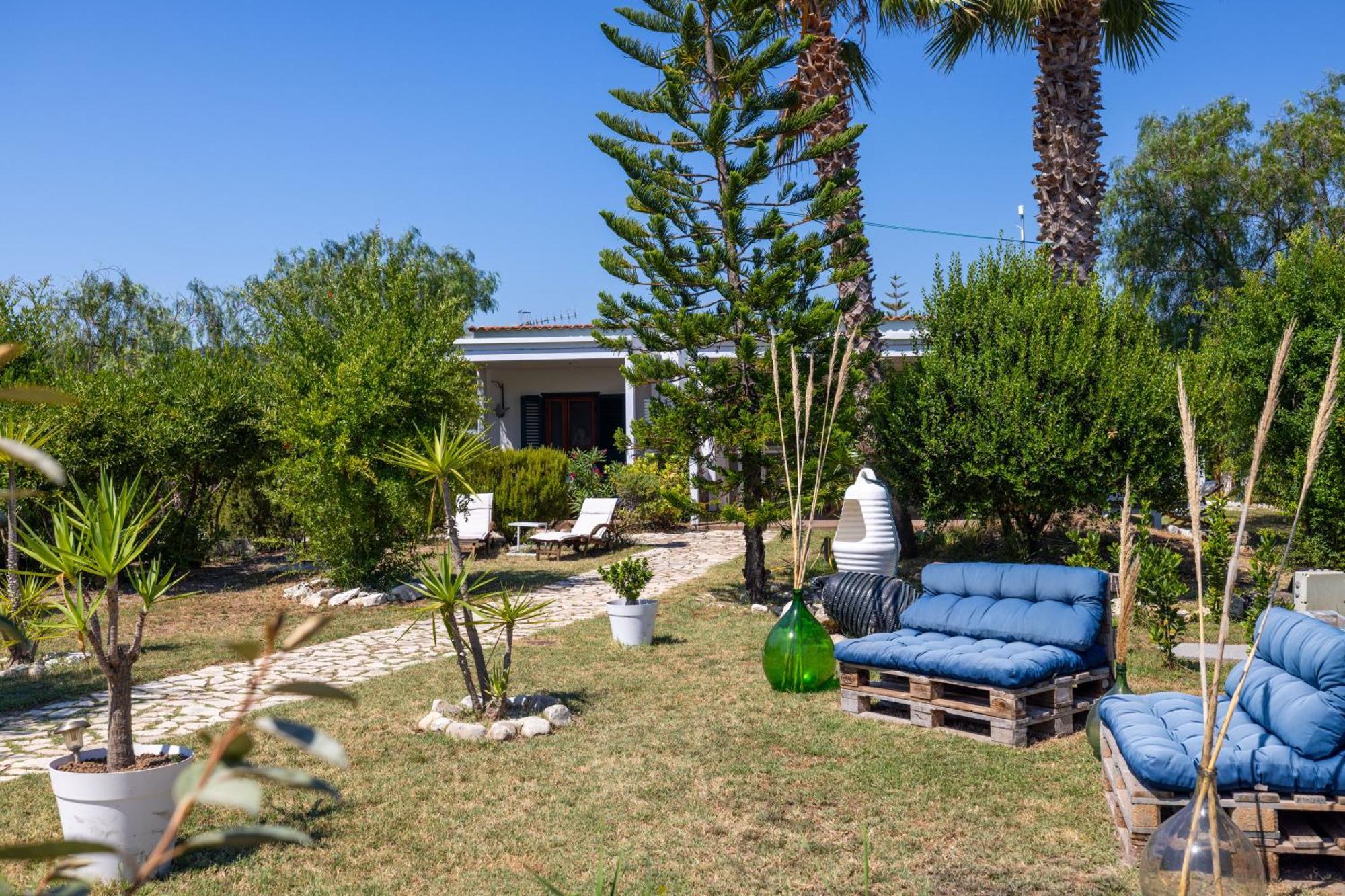 Aria Di Mare Vieste - Luxury Apartments By The Sea Exteriör bild